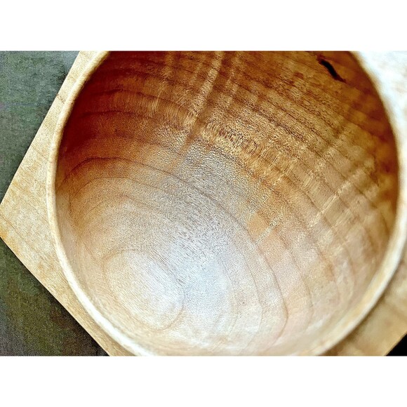 R ANDERSON MAPLE UNIQUE SQUARE BALL WITH SIGNATURE - Picture 3 of 5